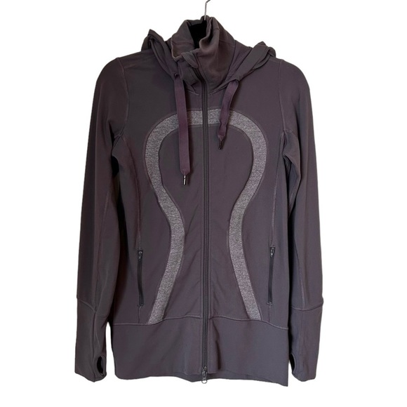 Lululemon Hooded Stride Jacke- Magnum and Heathered Grey. - Picture 3 of 9